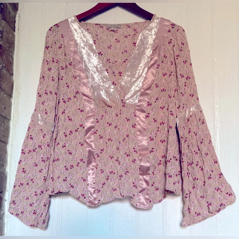 *3 for $20* Boho Blouse, Pink Floral, Satin & Velvet Accents, Bell Sleeves, 0X.